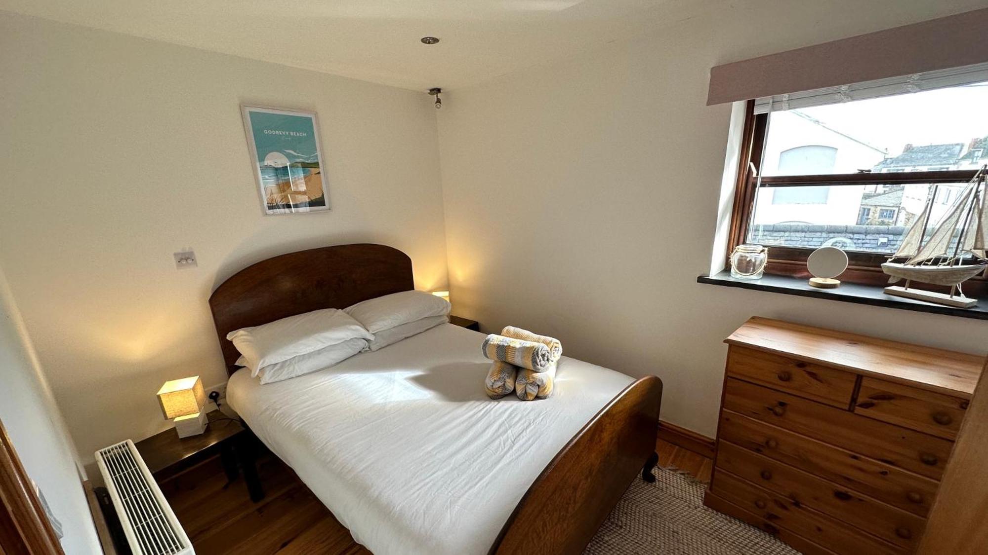 Penthouse 3 - Spacious Harbourside Apartment With Stunning Sea Views Penzance Exterior foto